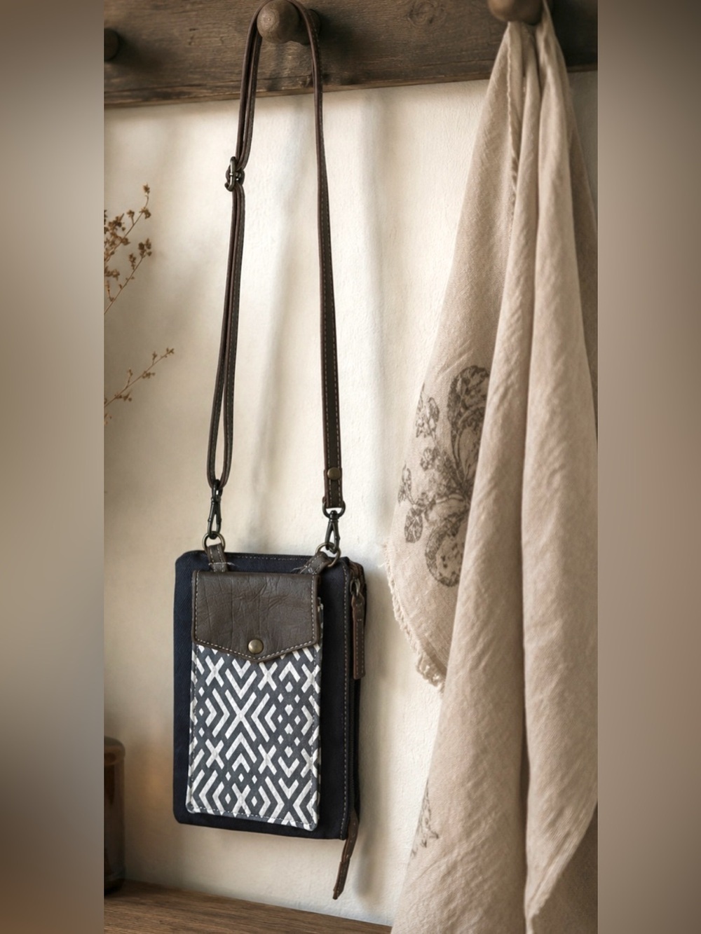 NWT Myra Bag Genuine Leather & Cotton Crossbody/western boho